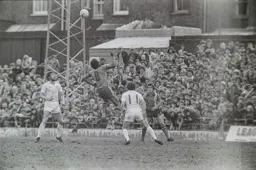 Ricky Hill outjumps everybody