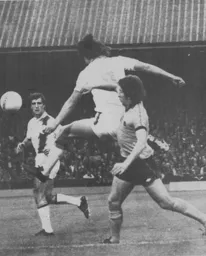 Lil Fuccillo waits for a loose ball