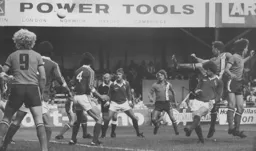 Paul Price tries his luck