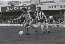 Jimmy Husband keep the ball under control