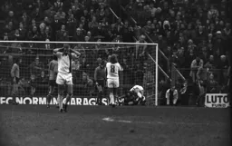 Near miss for Mansfield