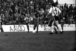 Ricky Hill looking for a teammate