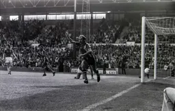 Bob Hatton celebrates his first Town goal