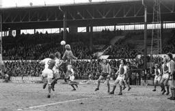 David Carr inches from heading the ball