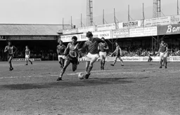 Brian Stein sprints through