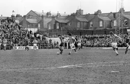 Mal Donaghy moves the ball forwards
