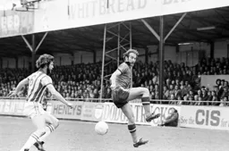 Bob Hatton trying a fancy backheel