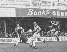 Steve Taylor goes close