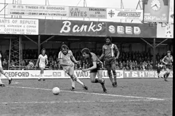 David Moss driving into the box