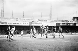 Mike Saxby,makes the ball his