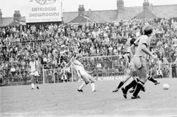 Alan Birchenall passing cross field