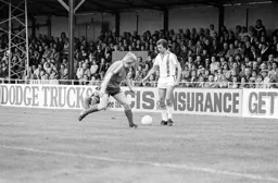 David Moss playing a waiting game