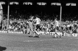 A young Luton manager tangles with Tony Grealish