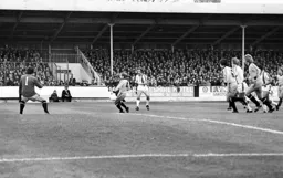 Bob Hatton tries his luck