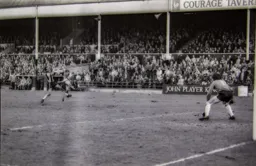 Mal Donaghy up with the attack