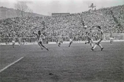 Godfrey Ingram gets a cross in