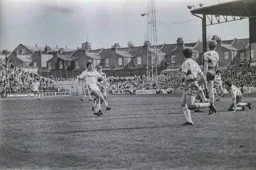 David Moss drives into the box