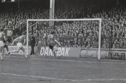 P827Steve White punces for the equaliser