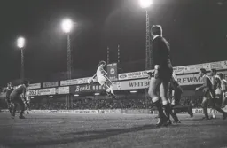 Mike Saxby gets in his header