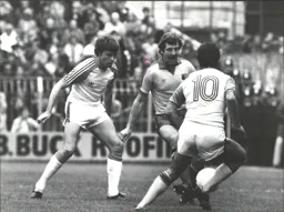 The Hornets are crowded out