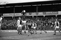 Brian Stein cannot get off the ground