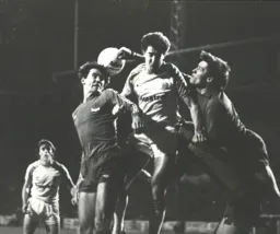 Steve White goes in where it hurts