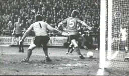 Another anxious moment for the Ipswich defence