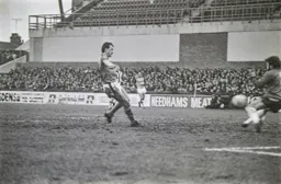 David Moss from close range