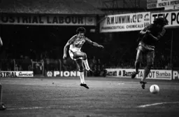 Raddy Antic lets fly