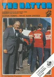 Programme: Luton Town FC vs West Ham United (31st Aug 1982)