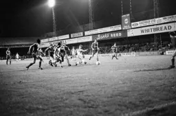 Paul Walsh first to ball