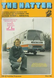 Programme: Luton Town FC vs Arsenal (6th Nov 1982)