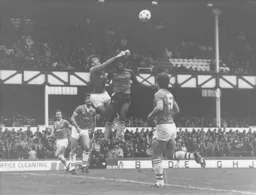 Ricky Hill forces Southall to punch the ball clear