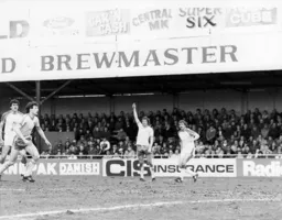 Norwich appeal for offside