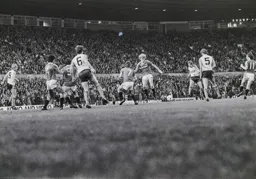 Garry Parker sends a shot through the United defence