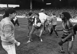 Ricky Hill under threat from angry City fans