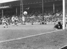 Brian Stein sees his penalty saved by Chris Turner
