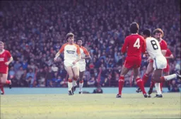 Mal Donaghy fires in a shot