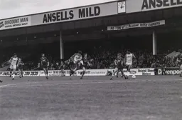 Frankie Bunn shoots from outside the box