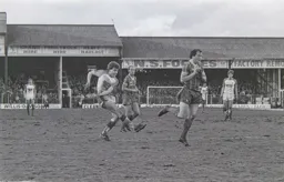 Mal Donaghy lets fly