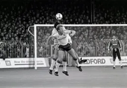 Tim Breacker beaten to the header