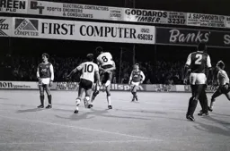 Mark Stein gets the congratulations of his team mates