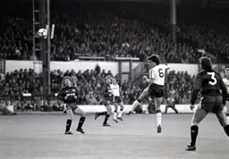 Mal Donaghy has a free header at goal