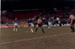 Dave Beaumont starts another attack