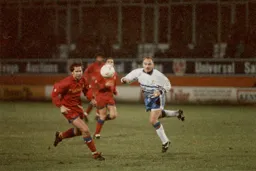 David Preece keeps his eyes on the ball