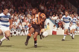 Dwight Marshall keeps the ball moving