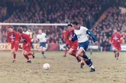 Vidar Riseth advances on the Palace goal