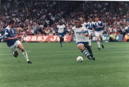 Kim Grant on the attack but can't add the winner making it one win in the last five home games