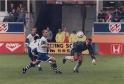 This time no connection for Andrew Fotiaidis. His time will come in the return game