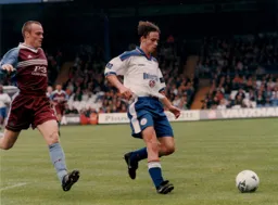 Michael McIndoe receiving the ball
